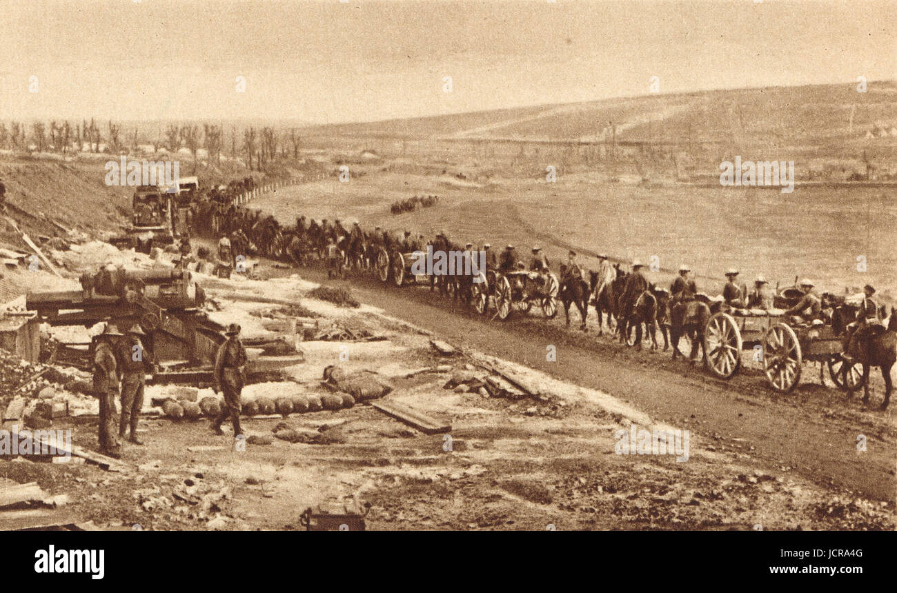 Munition Spalte gehen nach vorne, WW I, 1917 Stockfoto