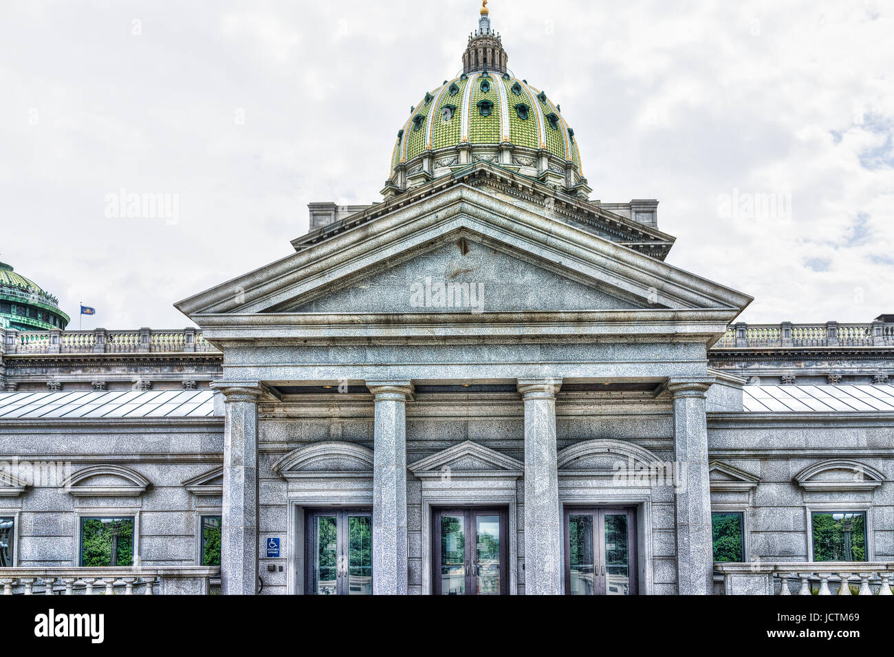 Harrisburg, USA - 24. Mai 2017: Pennsylvania Capitol Exterieur in Stadt closeup Stockfoto