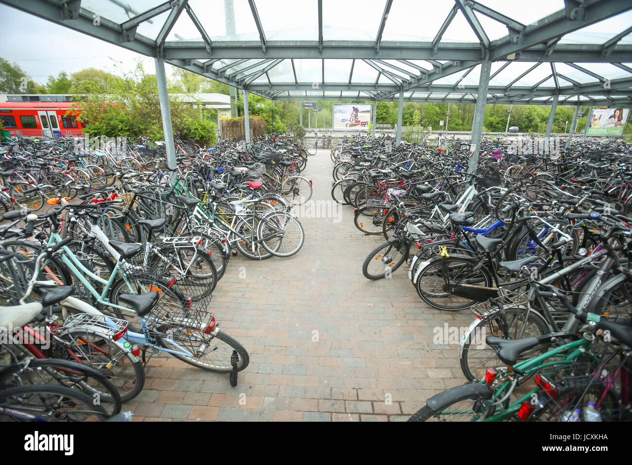 Am Bahnhof Parken Freising Kostet