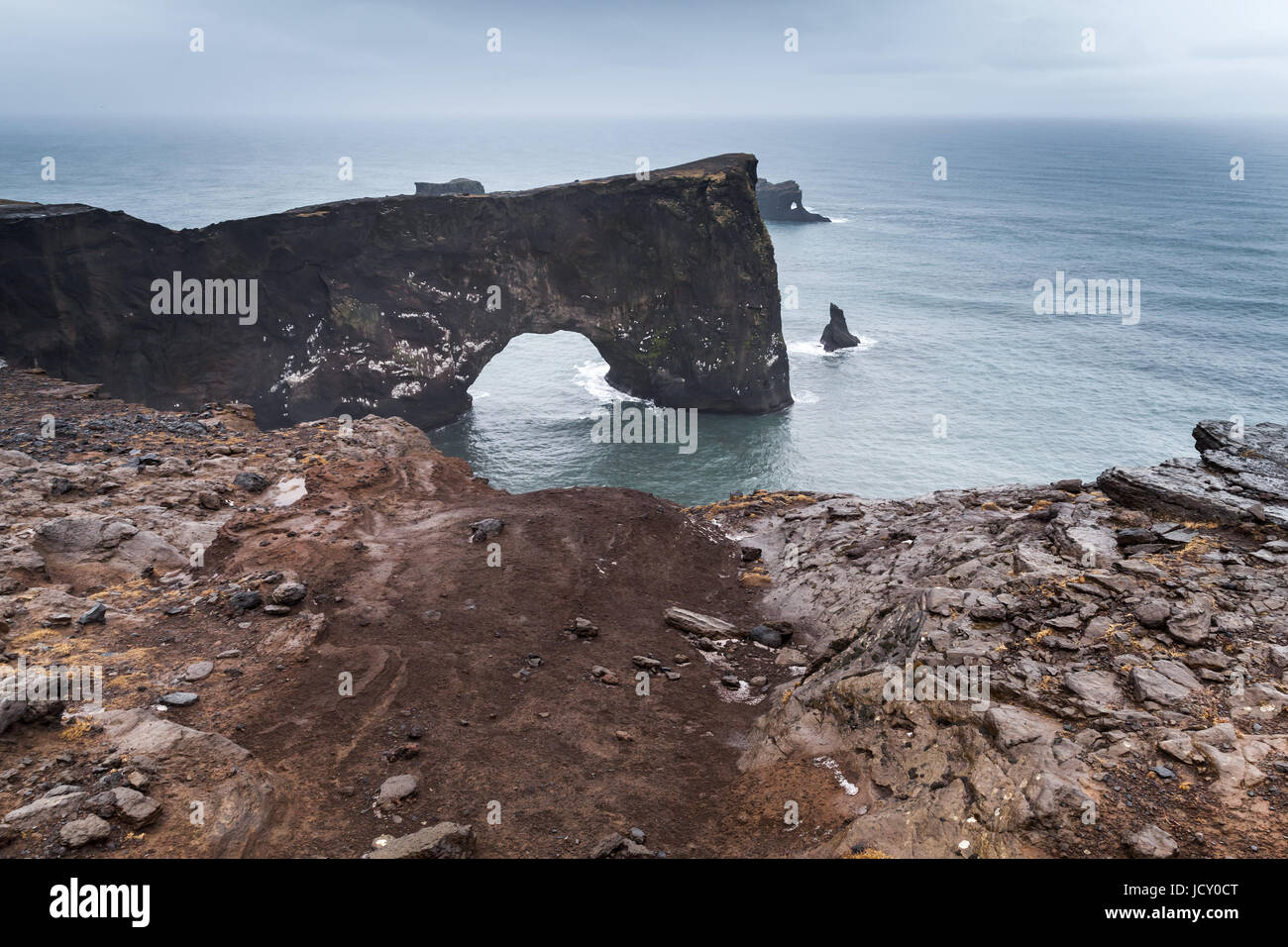 Malerische Landschaft des Naturschutzgebietes Dyrhólaey, Süden von Island, Europa Stockfoto