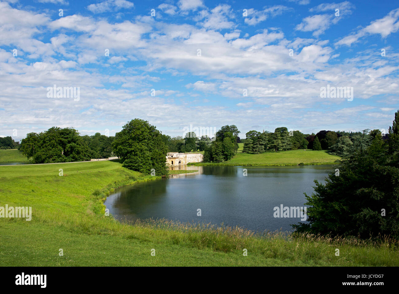 Parklandschaft in Blenheim Palace, Woodstock, Oxfordshire, England UK Stockfoto