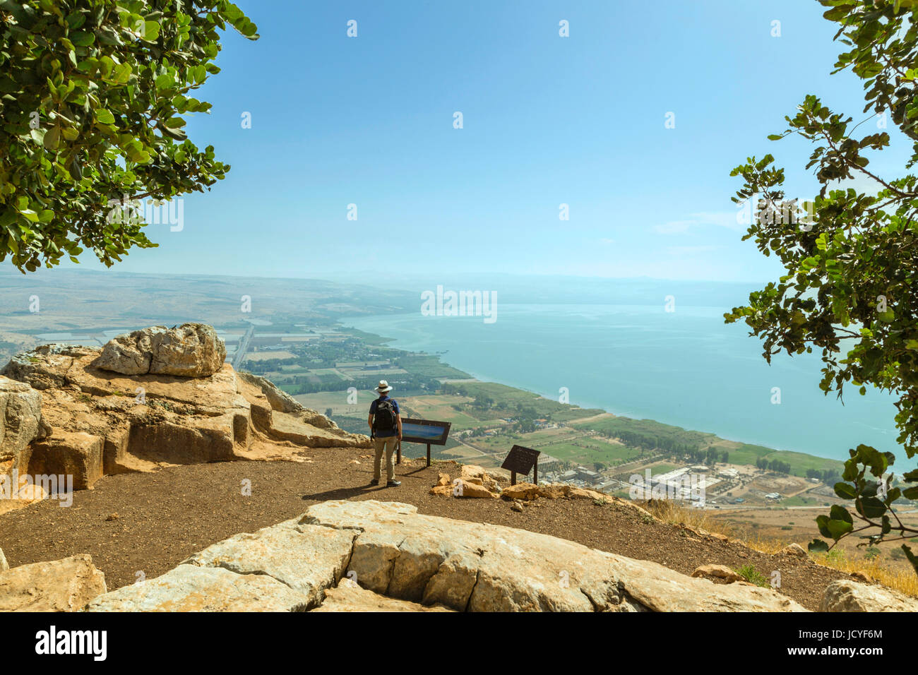 Eine malerische Aussicht auf den See Genezareth von Mount Arbel, unteren Galiläa, Israel. Stockfoto
