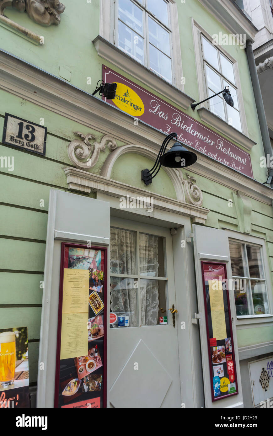 Wien, Österreich, das Biedermeier Restaurant, Außentür Stockfoto