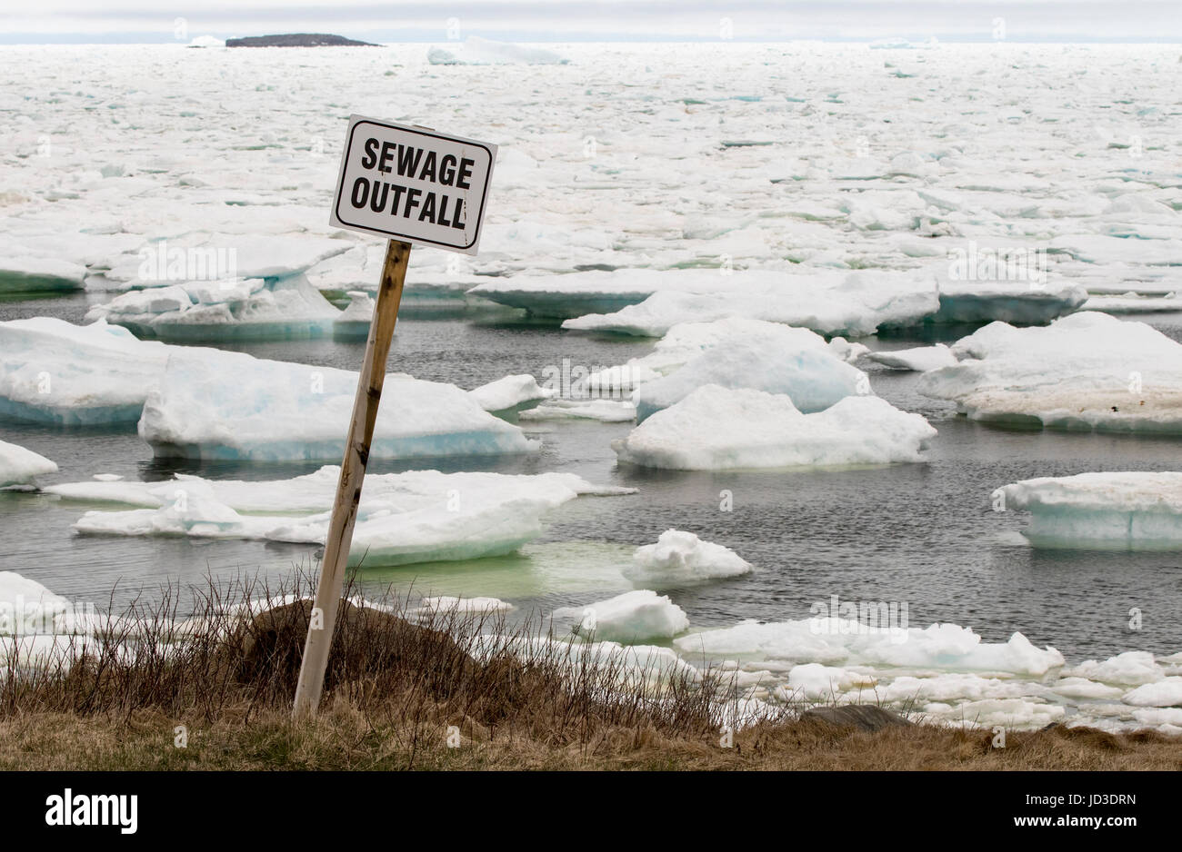 Abwasser Outfall Zeichen - Bonavista, Neufundland, Kanada Stockfoto