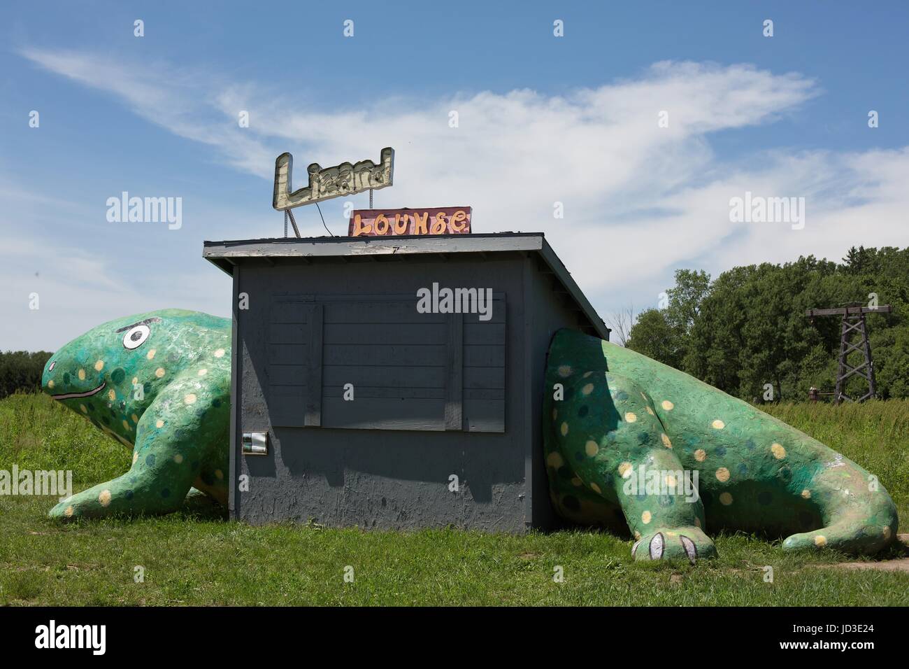 "Lizard Lounge" von Mary Johnson, auf dem Display an Franken Skulpturenpark im Shafer, Minnesota, USA. Stockfoto