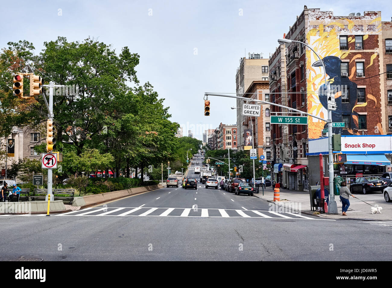 NEW YORK CITY - 27. September 2016: Weitblick bis Broadway aus Westen 155 Straße in Harlem Stockfoto