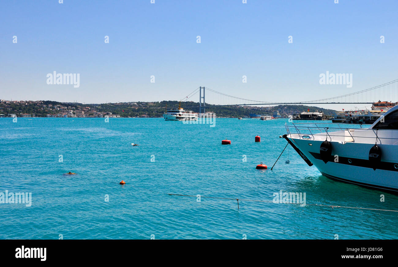 Türkis gefärbt Bosporus Stockfoto