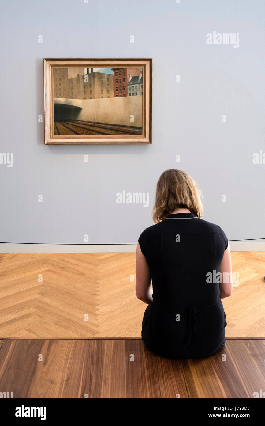 Malerei, nähert sich eine Stadt von Edward Hopper, Ausstellung der amerikanischen Kunst, von Hopper, Rothko im Musée Barberini in Potsdam, Deutschland Stockfoto