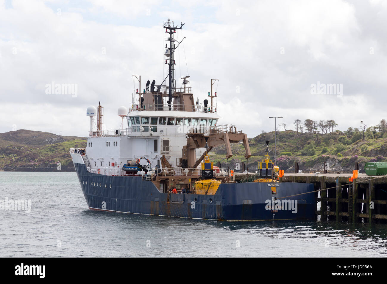 Das Northern Lighthouse Board Schiff NLV Pole Star Liegeplatz im Hafen von Stornoway, Isle of Lewis, Western Isles, äußeren Hebriden, Schottland, Vereinigtes Königreich Stockfoto