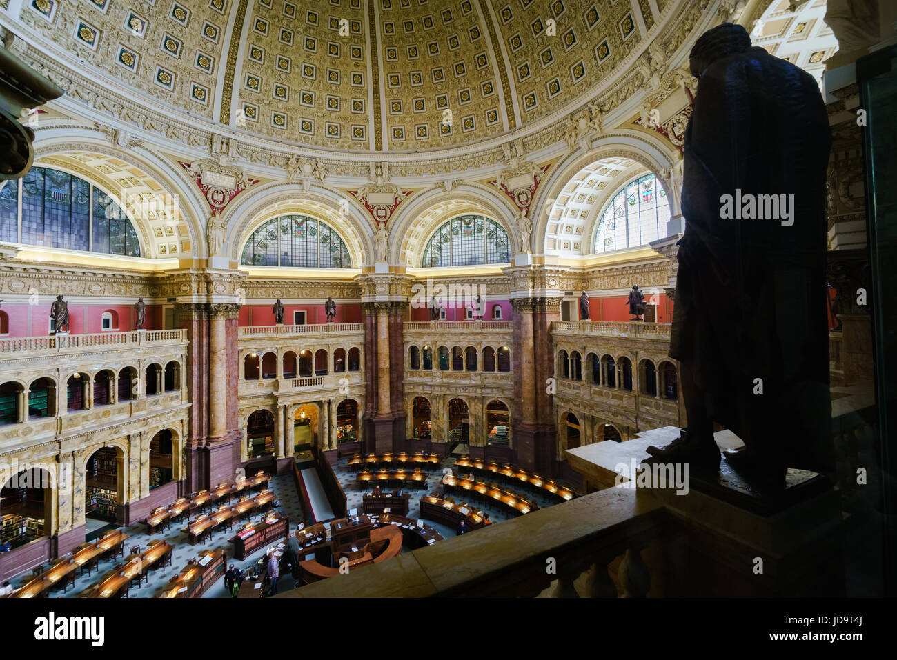 Capitol Gebäudeinneren zeigt kunstvoll dekorative Deckenplatten Funktionen, Washington DC, USA. Hauptstadt Washington Usa 2016 fallen Stockfoto