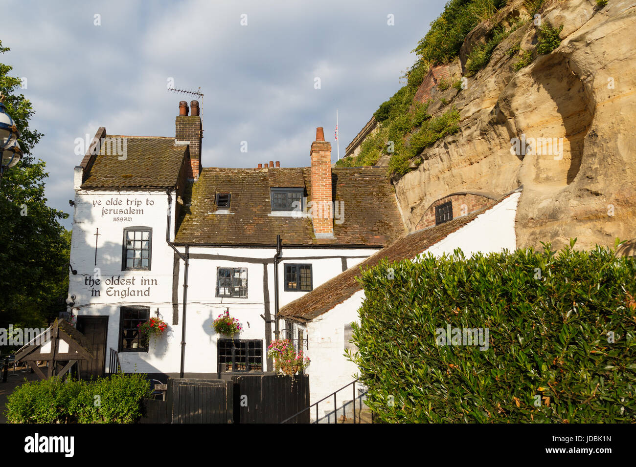 Nottingham, England - 17. Juni: Reise nach Jerusalem Inn - eine der ältesten britischen Pubs. in Nottingham, England. Am 17. Juni 2017. Stockfoto