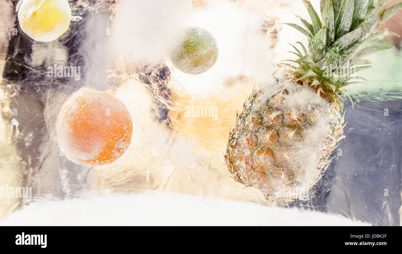 Frieren Sommer Stockfotos und -bilder Kaufen - Alamy Frieren Sommer Stockfotos und -bilder Kaufen - Alamy
