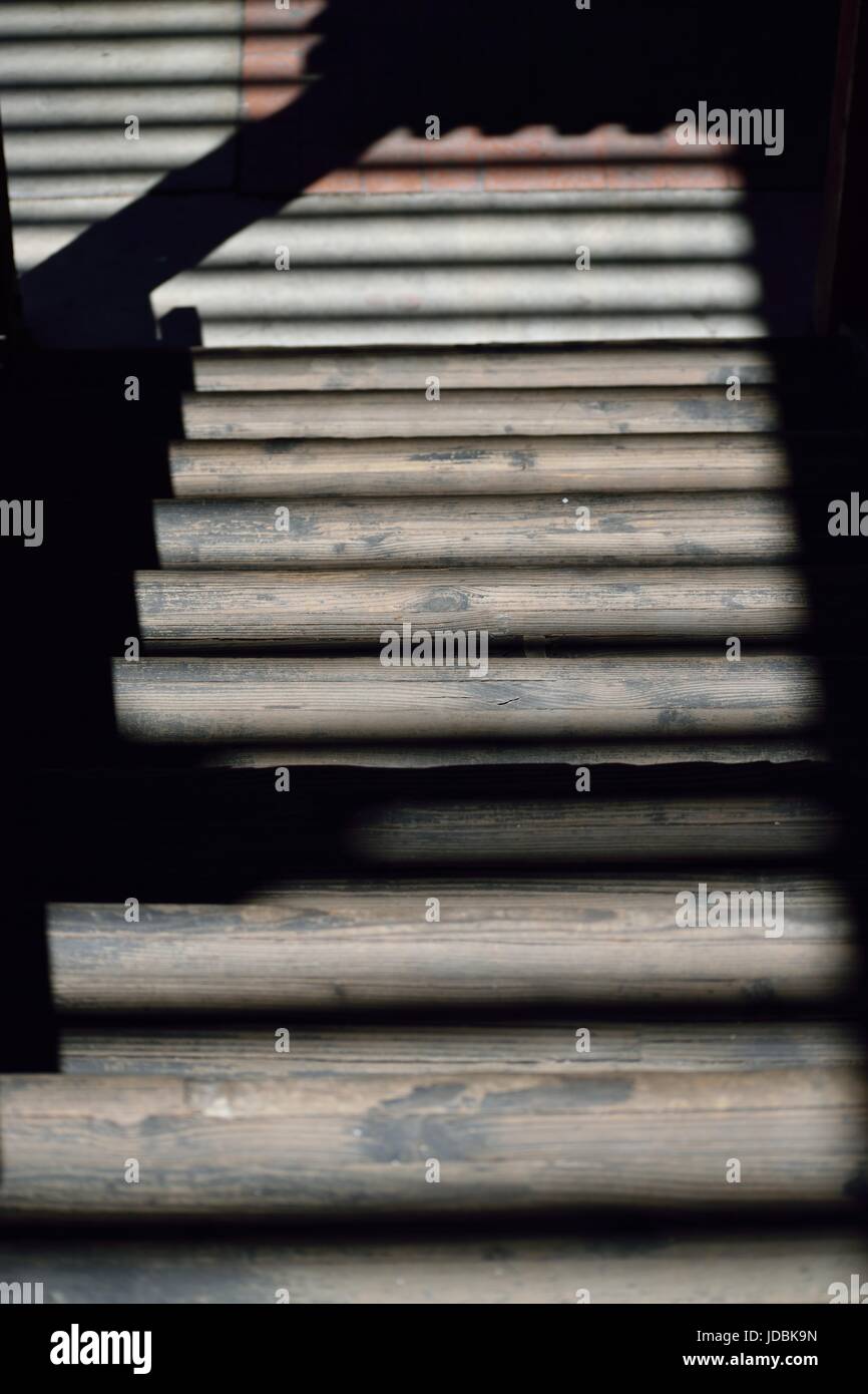 Schatten auf einer Treppe Stockfoto