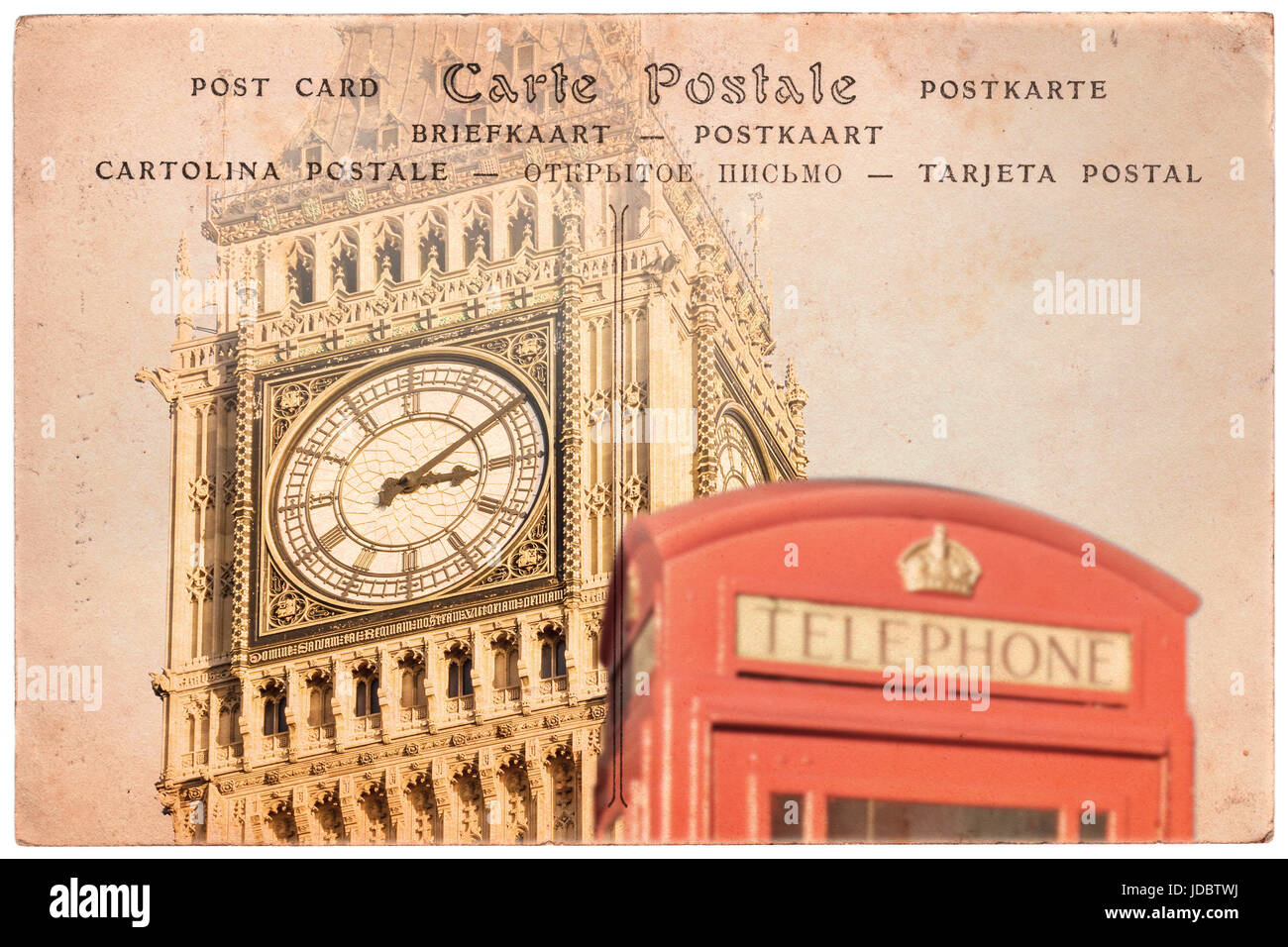 Big Ben und einer roten englischen Telefonzelle in London, UK, collage auf Sepia alte Ansichtskarte Hintergrund, Wort "Postkarte" in mehreren Sprachen geschrieben Stockfoto