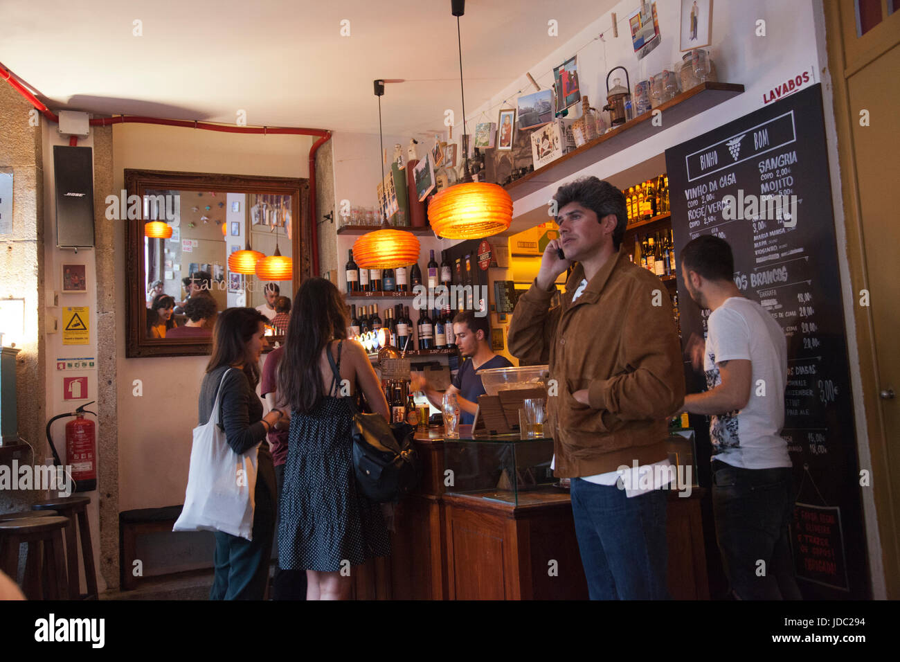 Aduela Bar in Porto, Portugal Stockfoto