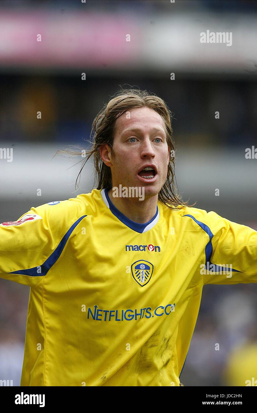 LUCIANO SCALONI LEEDS UNITED FC GALPHARM STADIUM HUDDERSFIELD ENGLAND 14. Februar 2009 Stockfoto