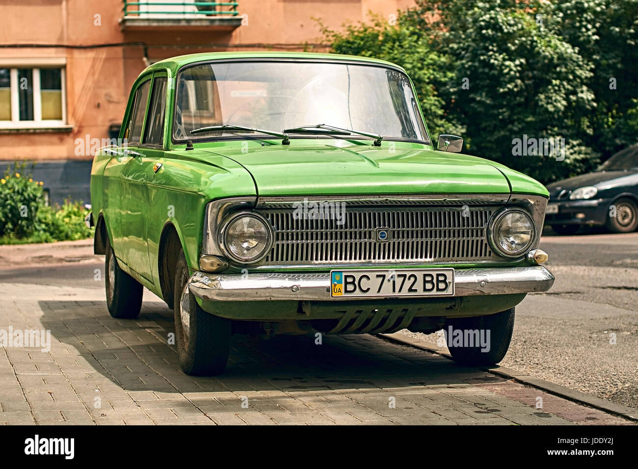 Moskwitsch auto -Fotos und -Bildmaterial in hoher Auflösung – Alamy