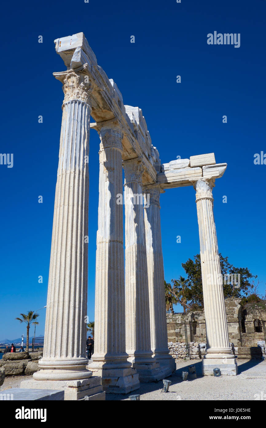 Blick auf die römischen Ruinen der Tempel des Apollo und Athena in Side. Lykien. Mittelmeerküste, Antalya.Turkey Stockfoto