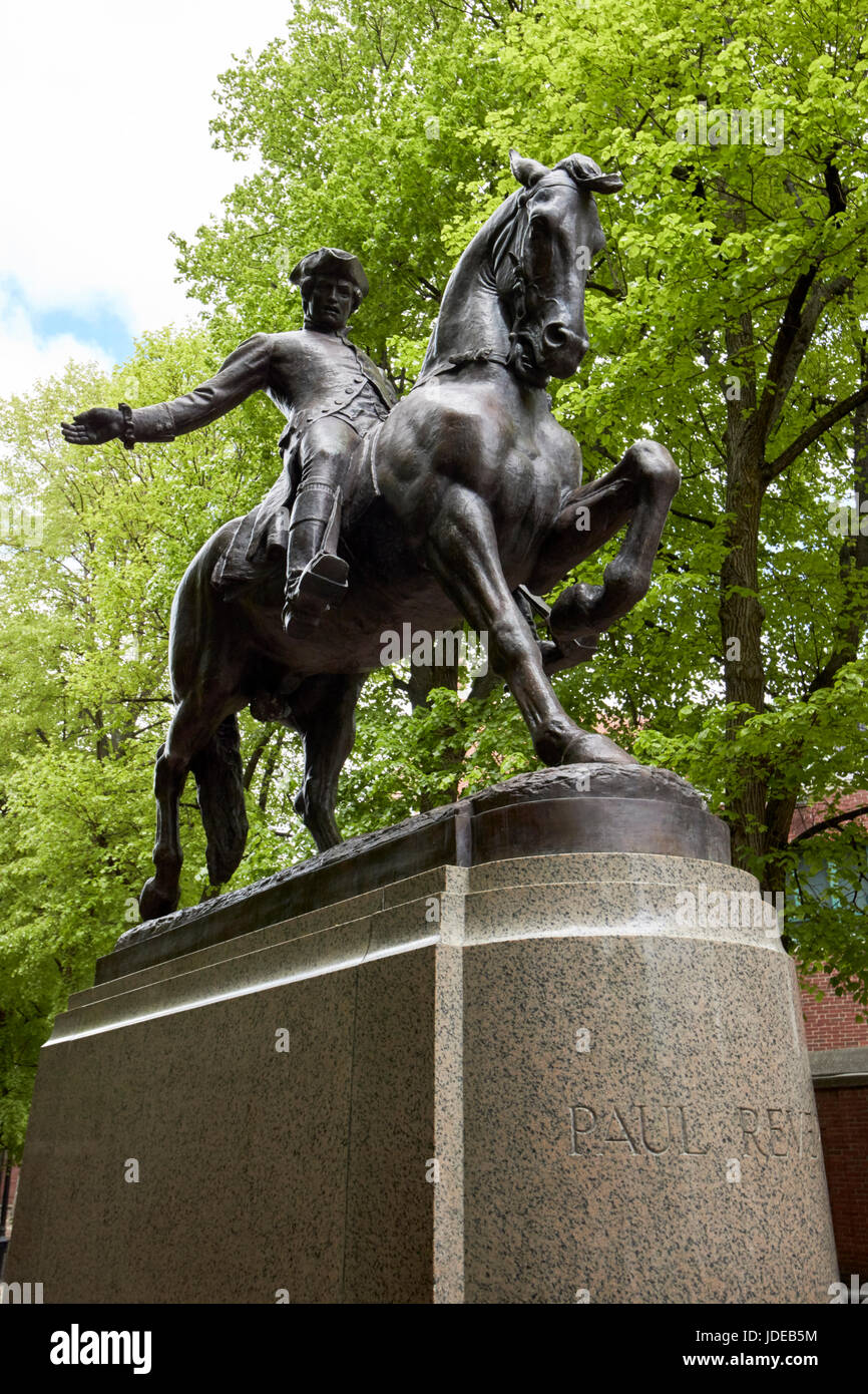 legendären Paul revere auf Pferd Statue Boston USA Stockfoto