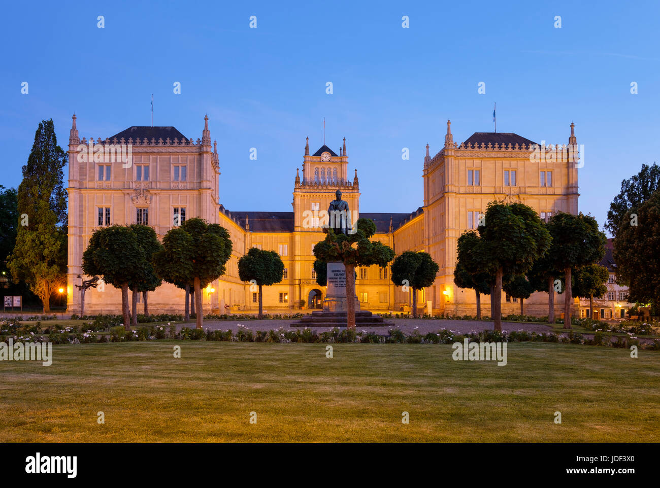 Schloss Ehrenburg, Schlossplatz, Twilight, Coburg, Oberfranken, Franken, Bayern, Deutschland Stockfoto