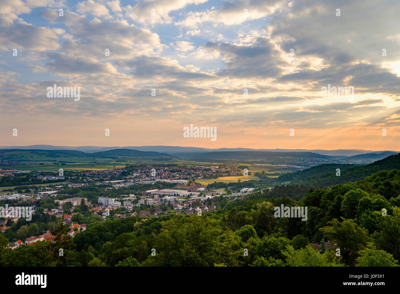 Brechen der Morgendämmerung, Dörfles-Esbach Coburg Bezirk, Oberfranken, Franken, Bayern, Deutschland Stockfoto