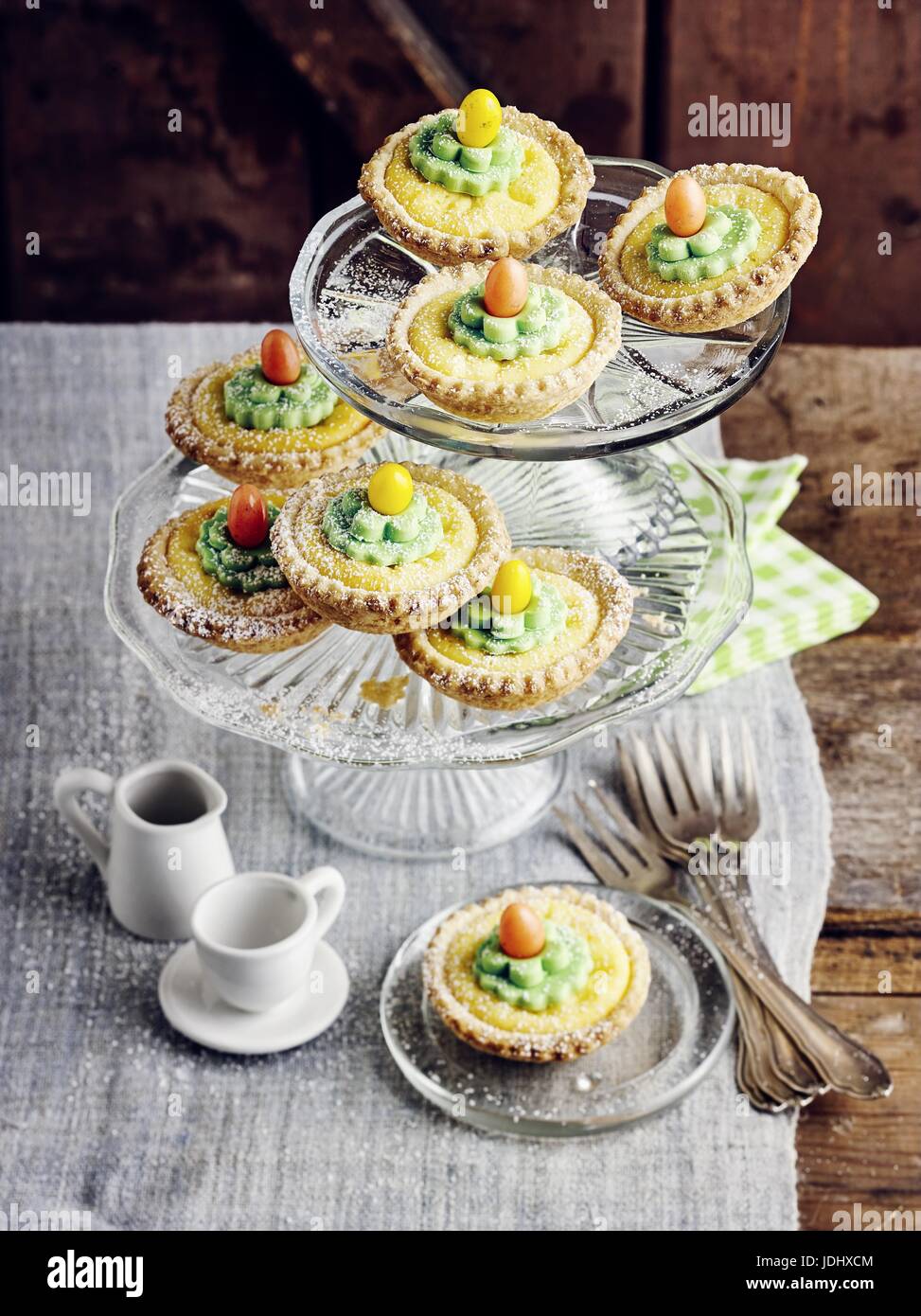 Ostern-Quark tartelets Stockfoto