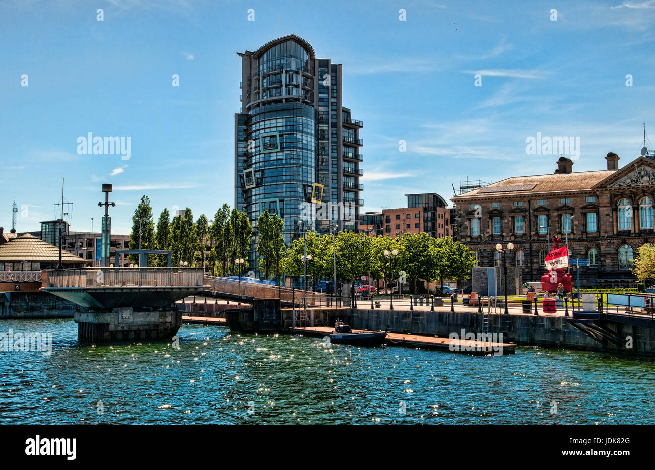 Titanic Viertel Queen Insel Fluss Lagan Belfast Stockfoto