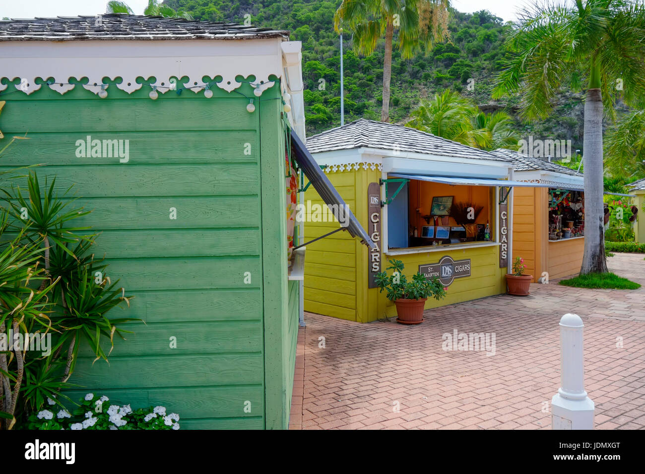 Hafendorf Punkt Duty-Free-Shops auf Karibik Insel St. Maarten/St. Martin. Stockfoto