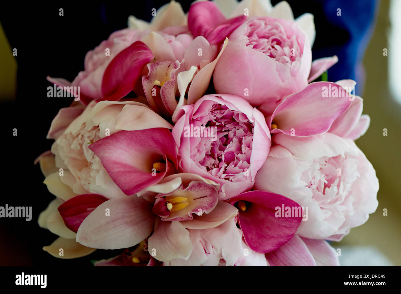 Hochzeit Brautstrauß klassische Formen in rosa Tönen. Floristik Hochzeit Stockfoto