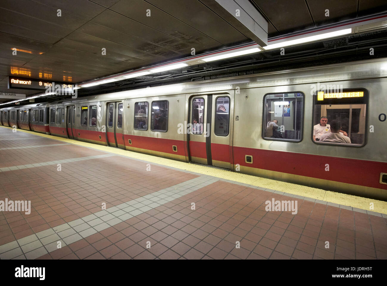 Boston 't' roten Linie u-Bahn-Station south station USA Stockfoto
