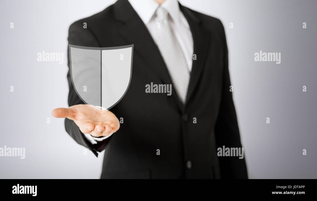 Mann mit virtuellen antivirus-Programm-Symbol Stockfoto