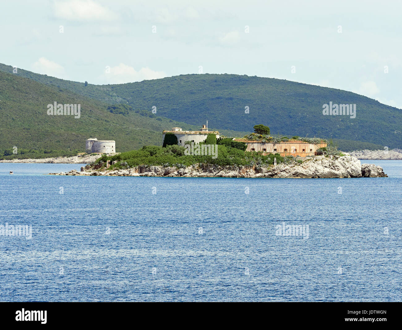 Ostrvo Mamula Fort und Fort Arza am Eingang zur Bucht von Boka Montenegro Stockfoto