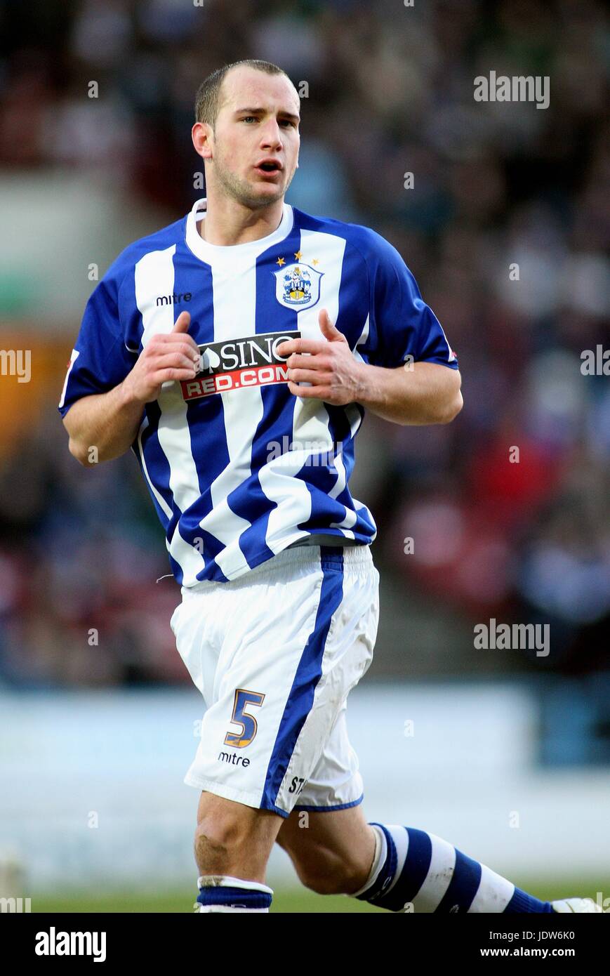 DAVID MIRFIN HUDDERSFIELD TOWN FC GALPHARM HUDDERSFIELD ENGLAND 5. Januar 2008 Stockfoto