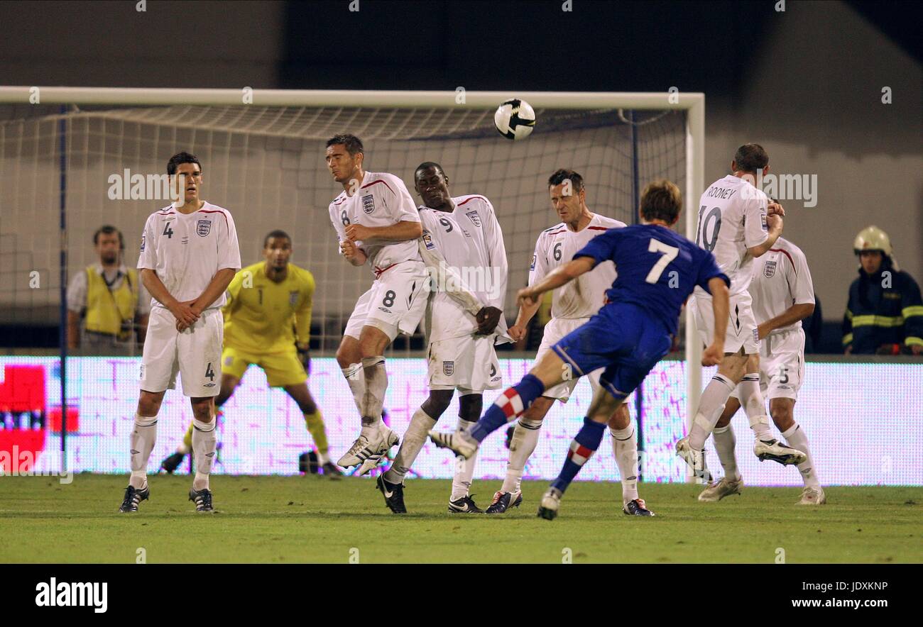 ENGLAND WEHRMAUER V ENGLAND MAKSIMIR Stadion ZAGREB Kroatien 10. September 2008 Stockfoto