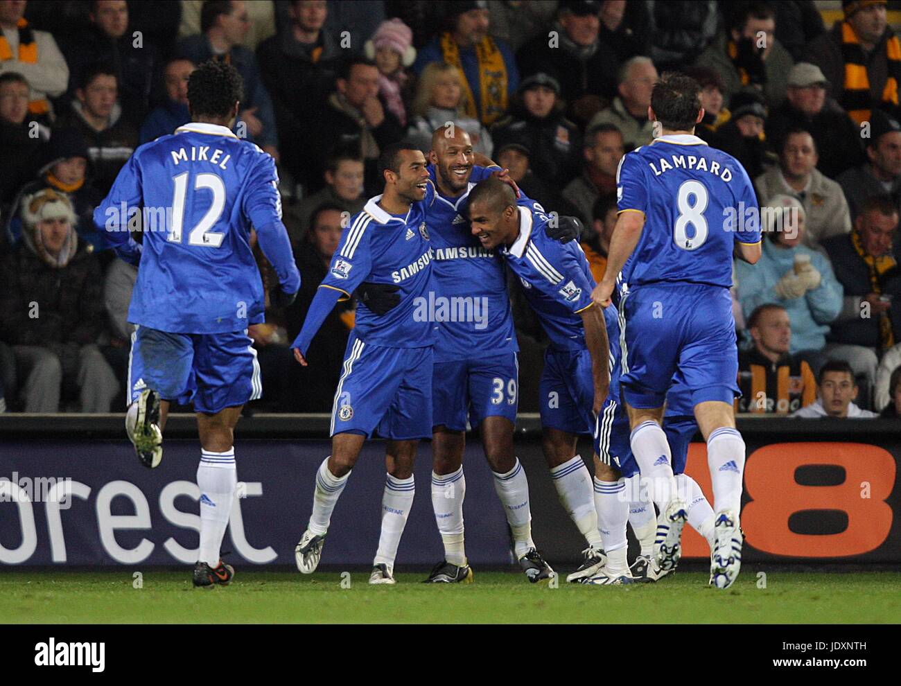 ANELKA & TEAM feiern HULL CITY V CHELSEA KC STADIUM HULL ENGLAND 29. Oktober 2008 Stockfoto