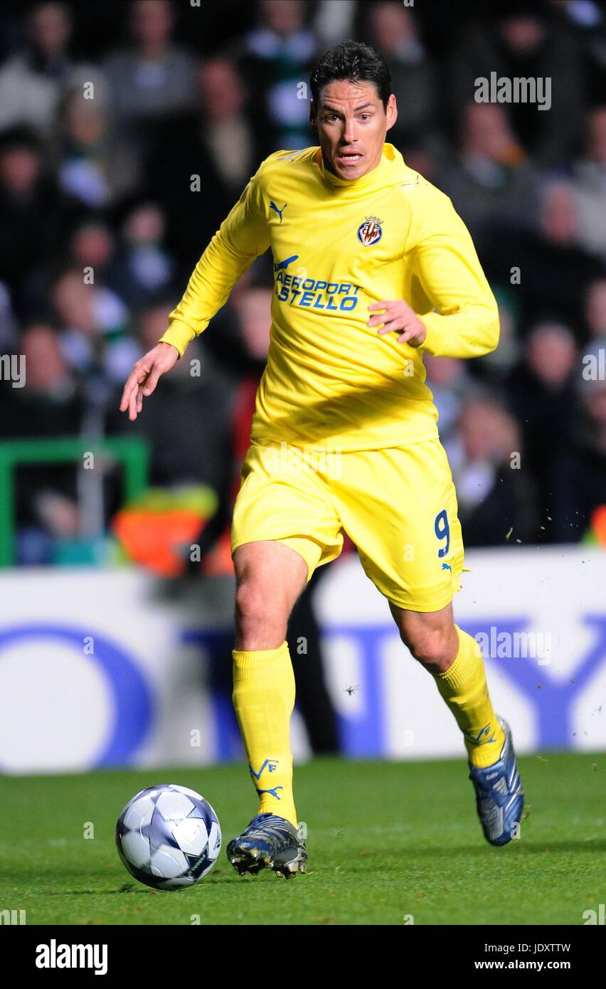 GUILLE FRANCO VILLARREAL CF CELTIC PARK GLASGOW ENGLAND 10. Dezember 2008 Stockfoto