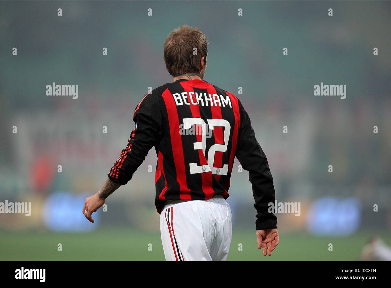 DAVID BECKHAM trägt 32 AC MILAN SAN SIRO Mailand Italien 17. Januar 2009 Stockfoto