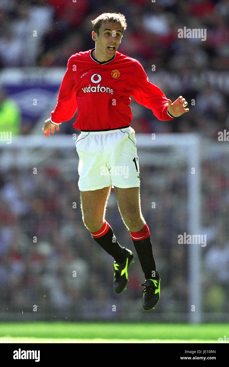 PHILIP NEVILLE MANCHESTER UNITED FC OLD TRAFFORD MANCHESTER 8. September 2001 Stockfoto