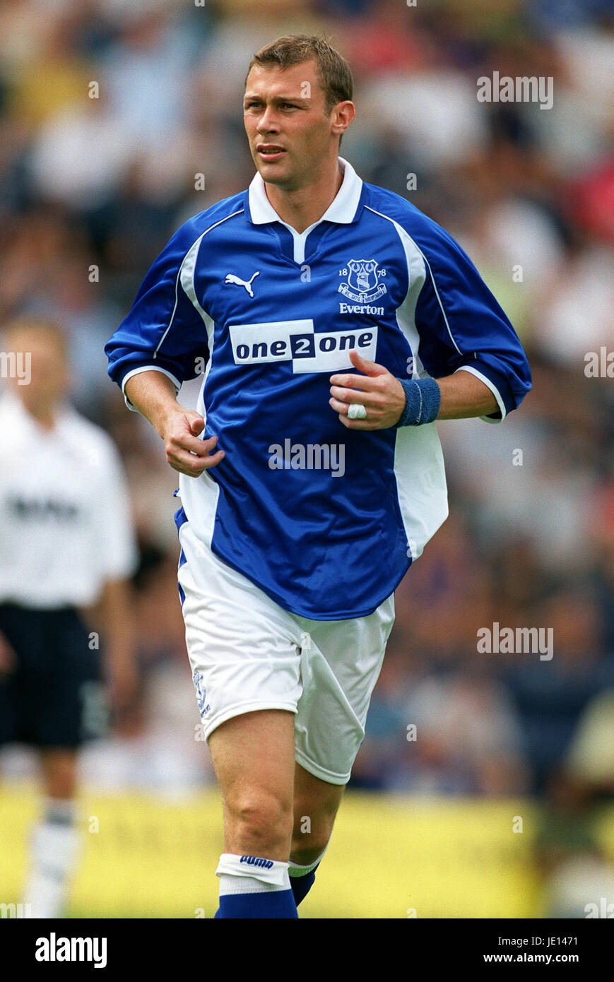 DUNCAN FERGUSON EVERTON FC PRESTON PRESTON V EVERTON 28. Juli 2001 Stockfoto