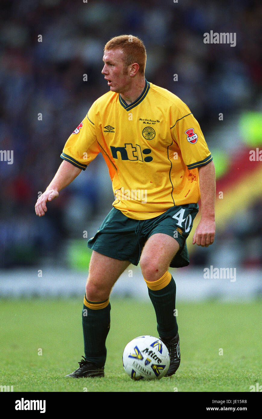 STEPHEN CRAINEY GLASGOW CELTIC FC HAMPDEN PARK von GLASGOW GLASGOW 1. März 2001 Stockfoto