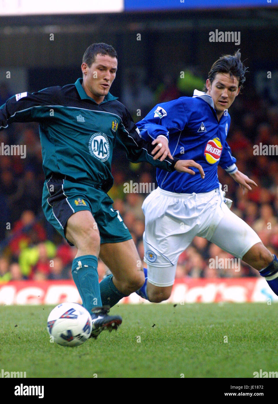 LEE Pfau & MATTHEW JONES LEICESTER CITY V BRISTOL CITY 17. Februar 2001 Stockfoto