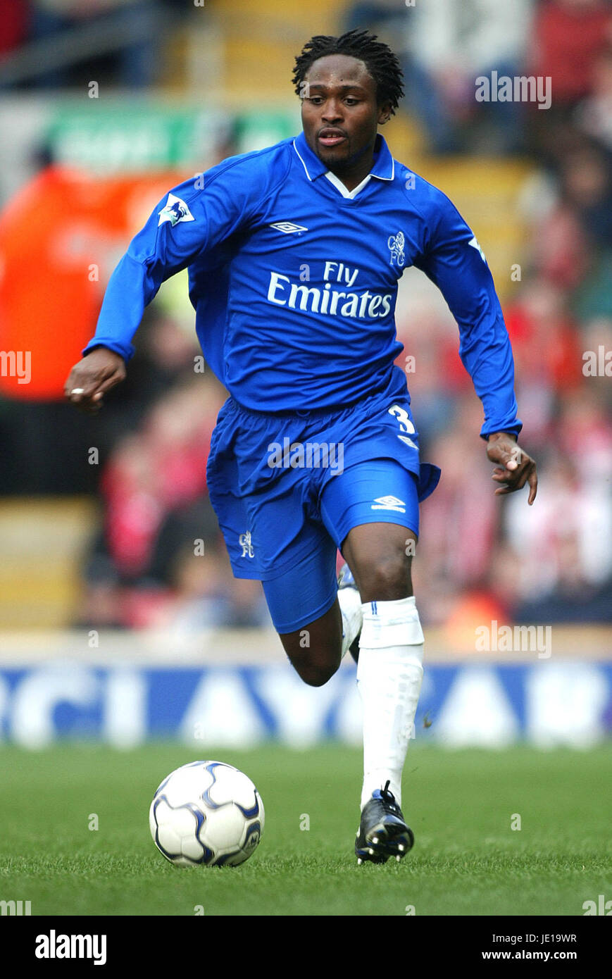 CELESTINE BABAYARO CHELSEA FC ANFIELD LIVERPOOL 24. März 2002 Stockfoto