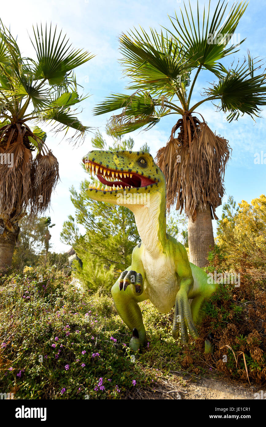 Große Dinosaurier auf dem Display an der Cabazon Dinosaur Museum in Cabazon, Kalifornien. Stockfoto
