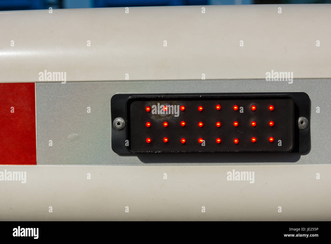 Schranke Mit Warnleuchte Stockfoto