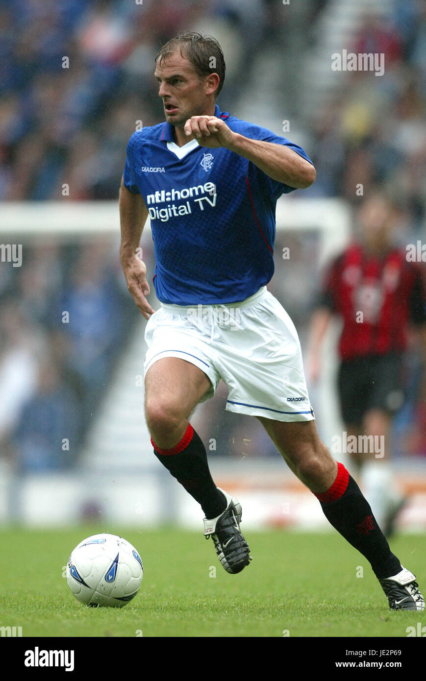 RONALD DE BOER GLASGOW RANGERS FC 27. Juli 2002 Stockfoto