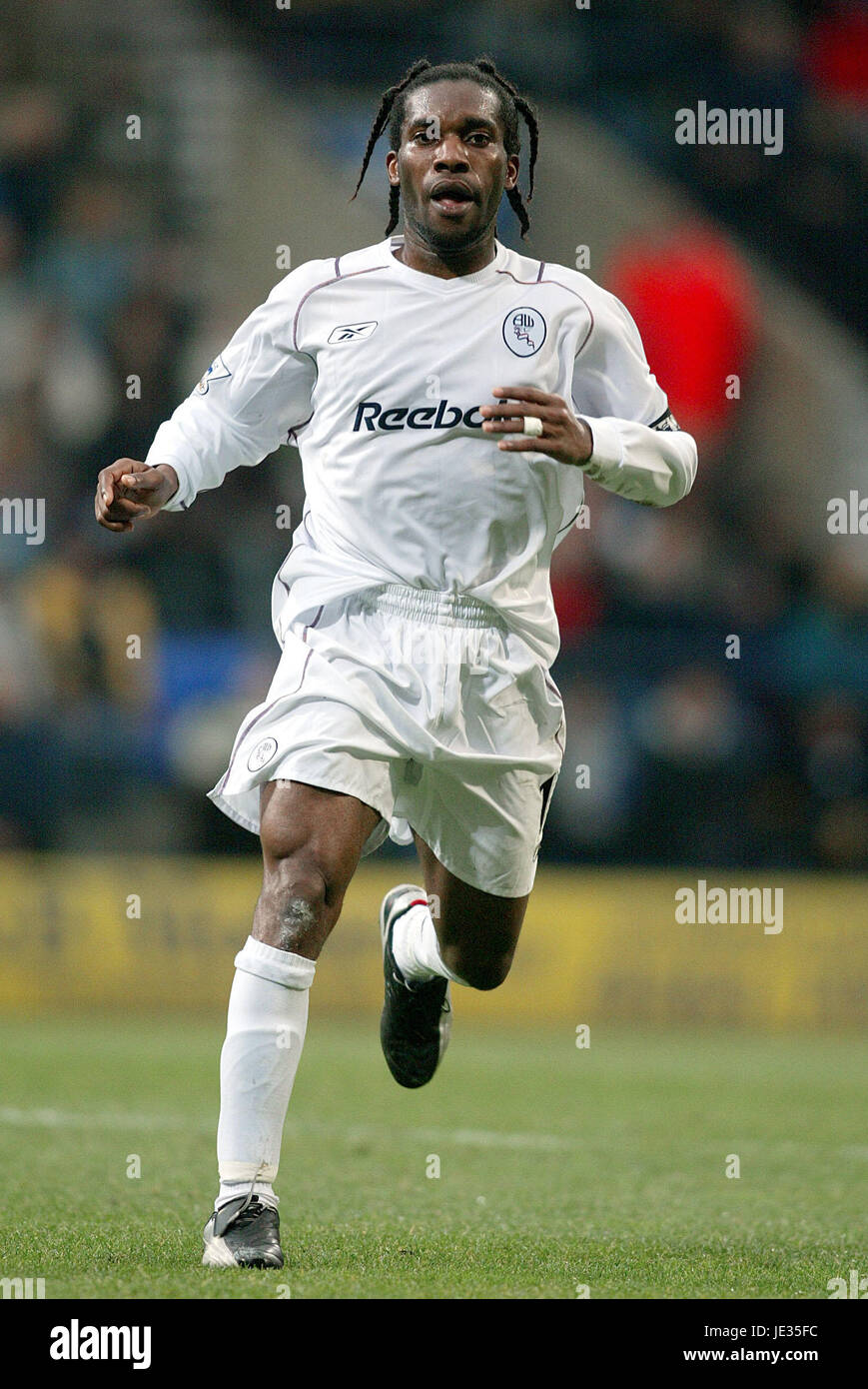 Jay Jay Okocha Bolton Wanderers Fc Reebok Stadium Bolton England 11 Marz 06 Stockfotografie Alamy