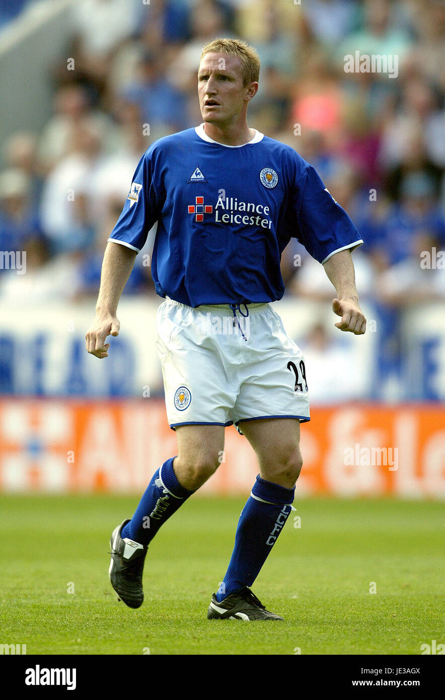 JOHN CURTIS LEICESTER CITY FC WALKERS STADIUM LEICESTER ENGLAND 16. August 2003 Stockfoto