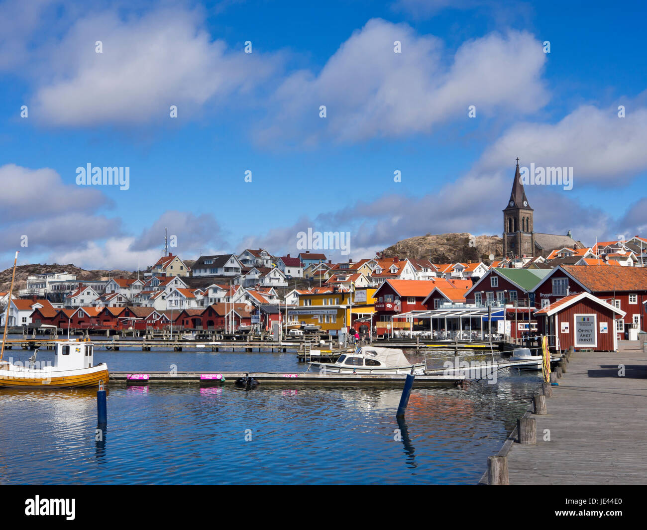 Die kleine Stadt Fjallbacka an der Westküste von Schweden, ein Urlaubsziel Stockfoto