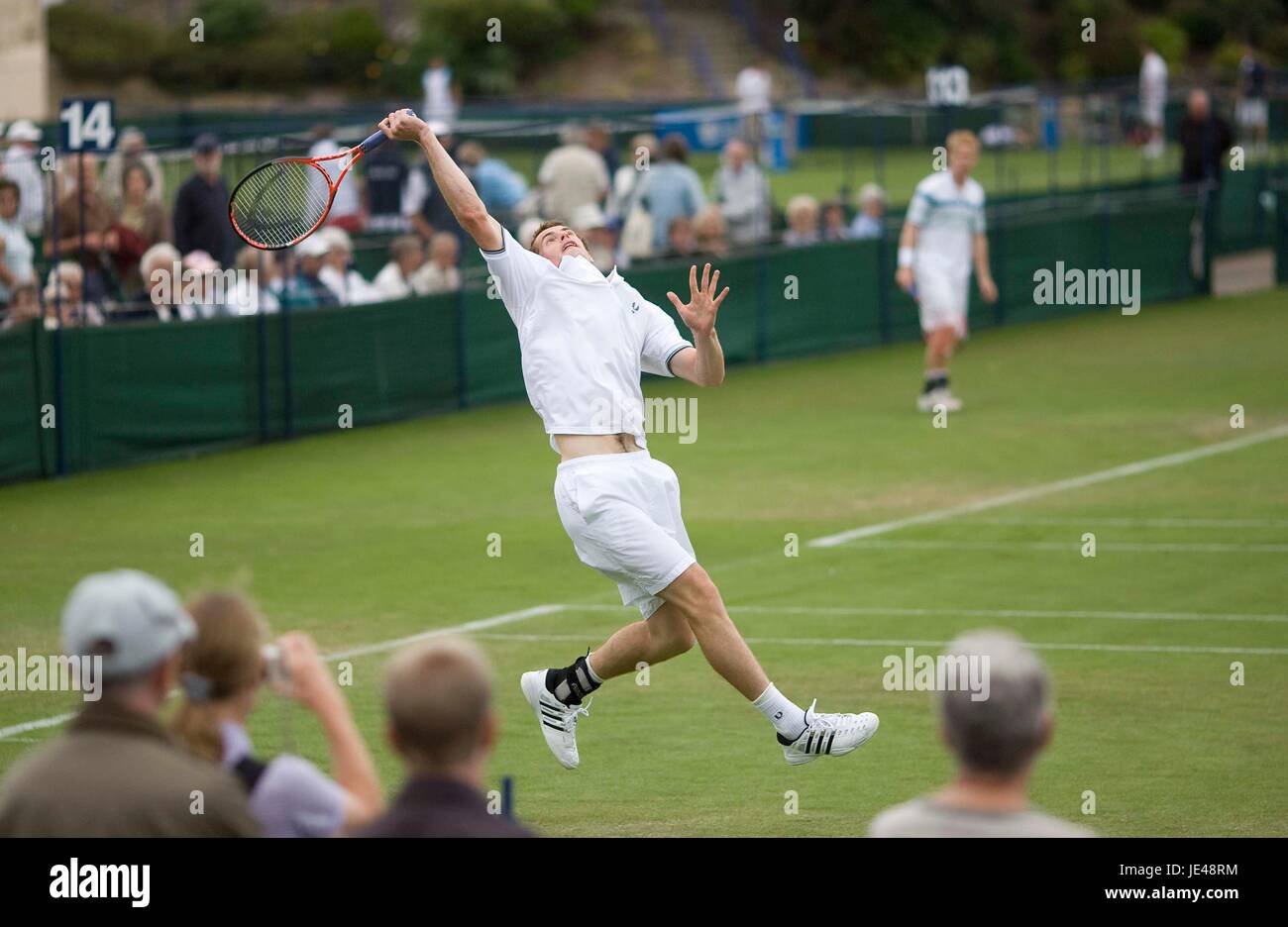 Andy Murray in Aktion während des County-Cup in Devonshire Park International Tennis Centre 22. Juli 2009. Stockfoto