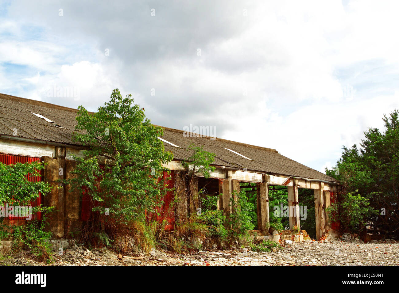 Verlassene Industrieofen Stockfoto